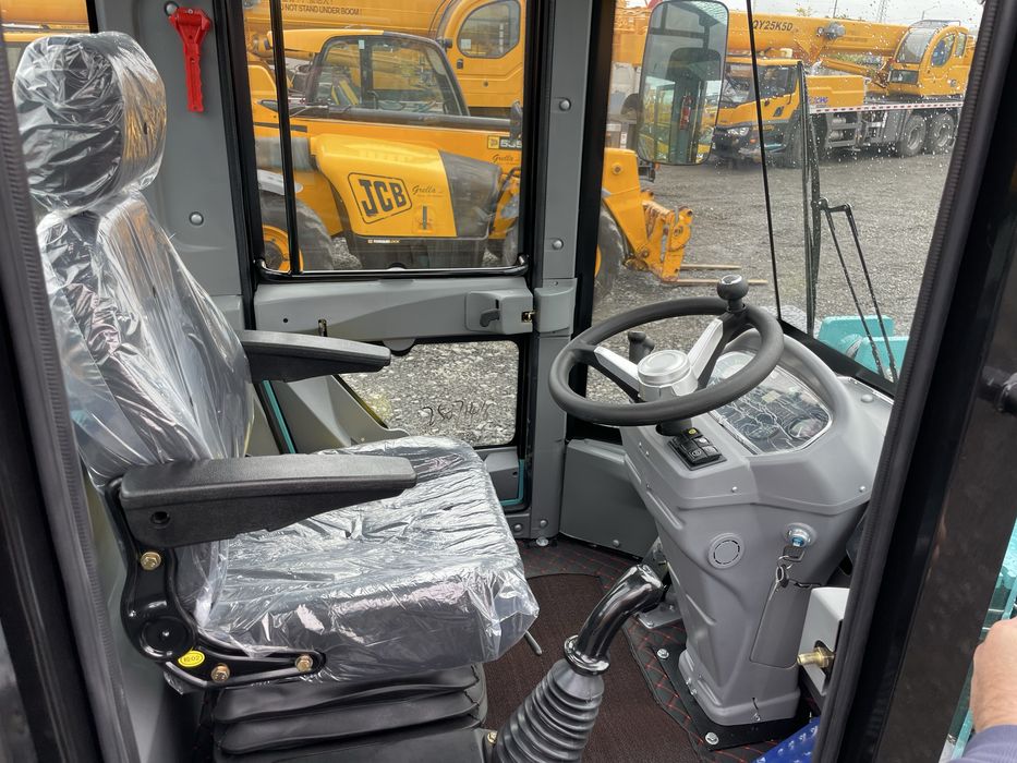 Новий фронтальний навантажувач 1.2 Тон