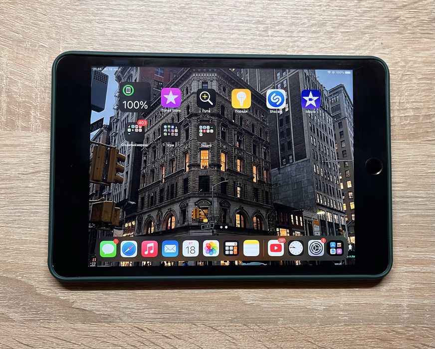 Ipad mini 4 64gb +чехол