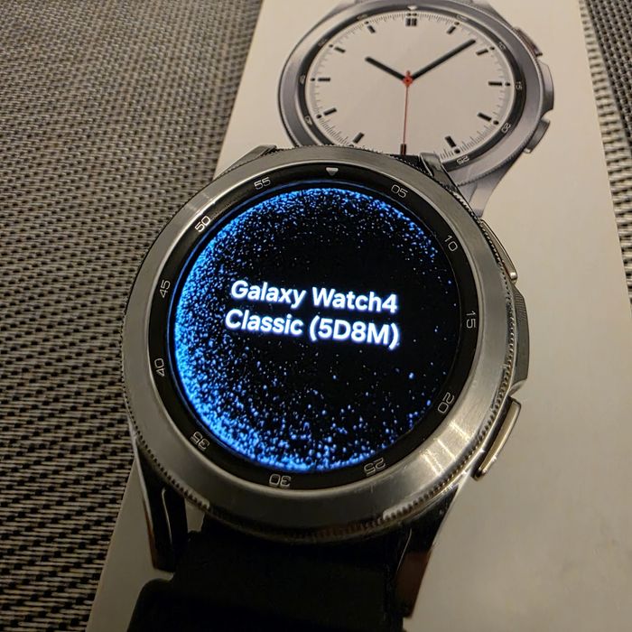 Zegarek Samsung Galaxy Watch4 Classic