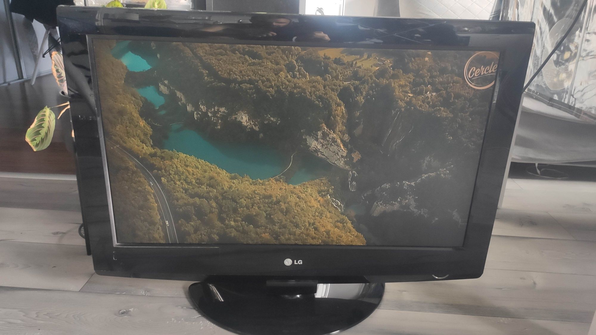 Telewizor  LG32LG2000