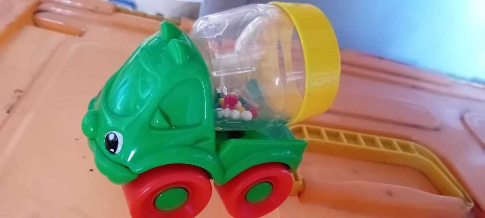Brinquedos para vender ou trocar