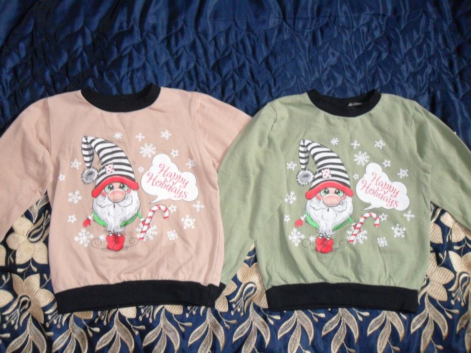 Новые новогодние кофты с гномами 5-6 л, новорiчнi светри
