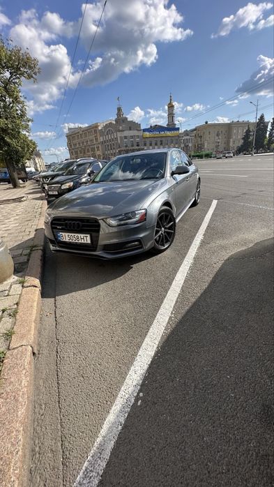 Продам Audi A4 2.0 TFSI QUATTRO