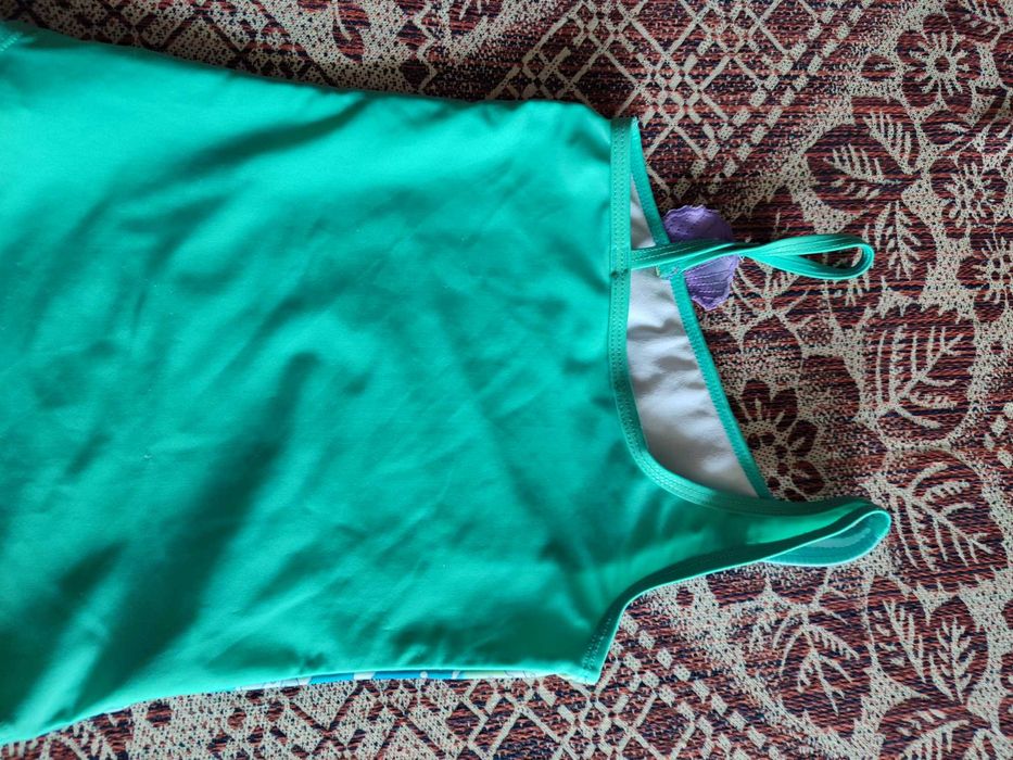 Купальник на 5-6 лет