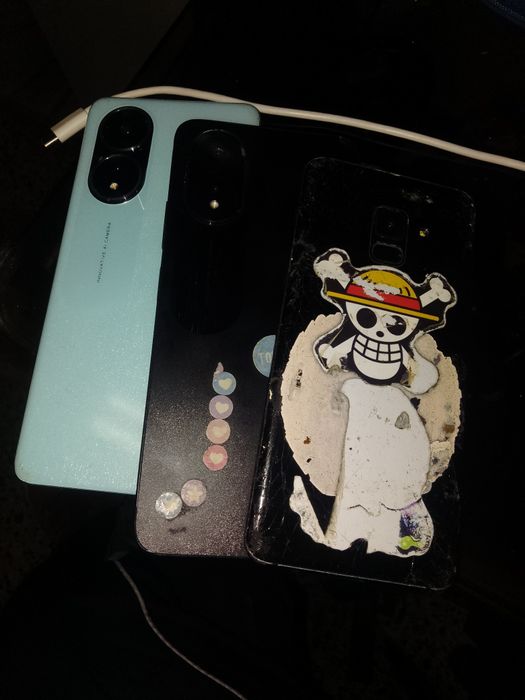 Vendo estes 5 telemóveis,