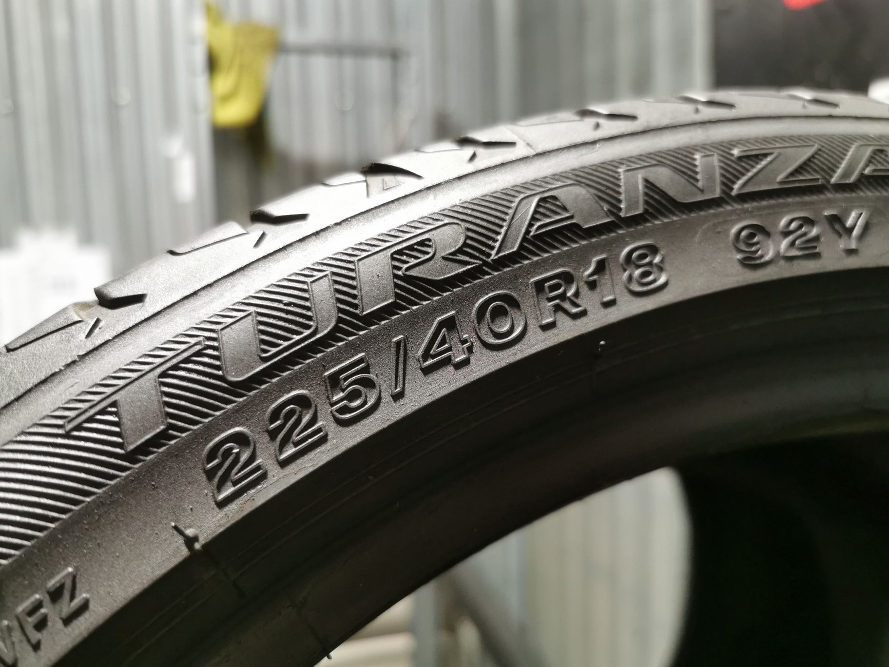 Opony letnie 225/40/18 BRIDGESTONE TURANZA T001 #306