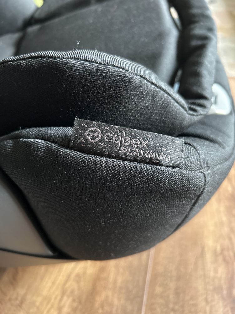 Fotelik cybex platinum cloud T i-Size