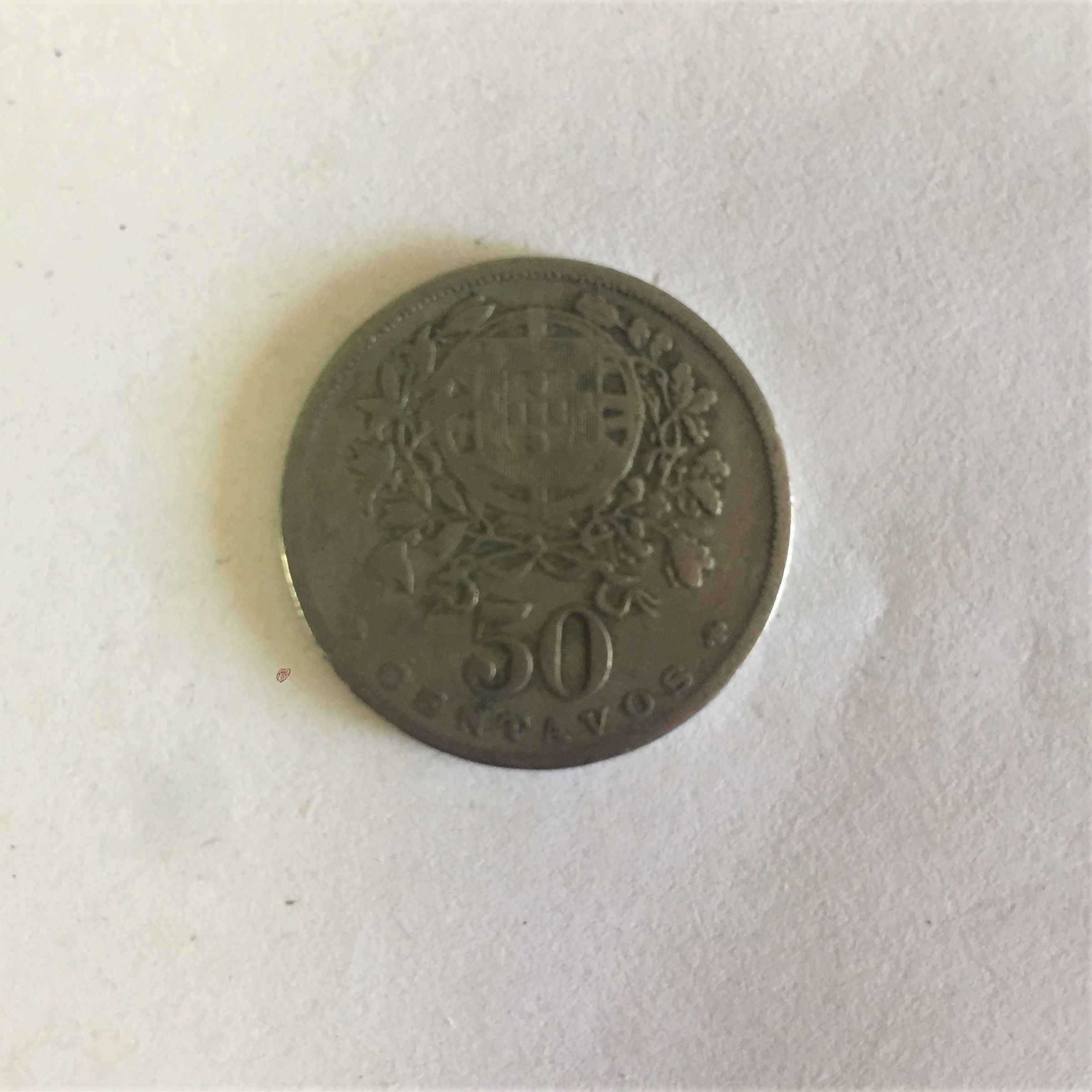 Moedas 50 centavos alpaca