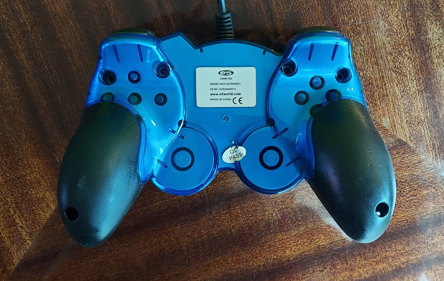 Gamepad E5 RE00557