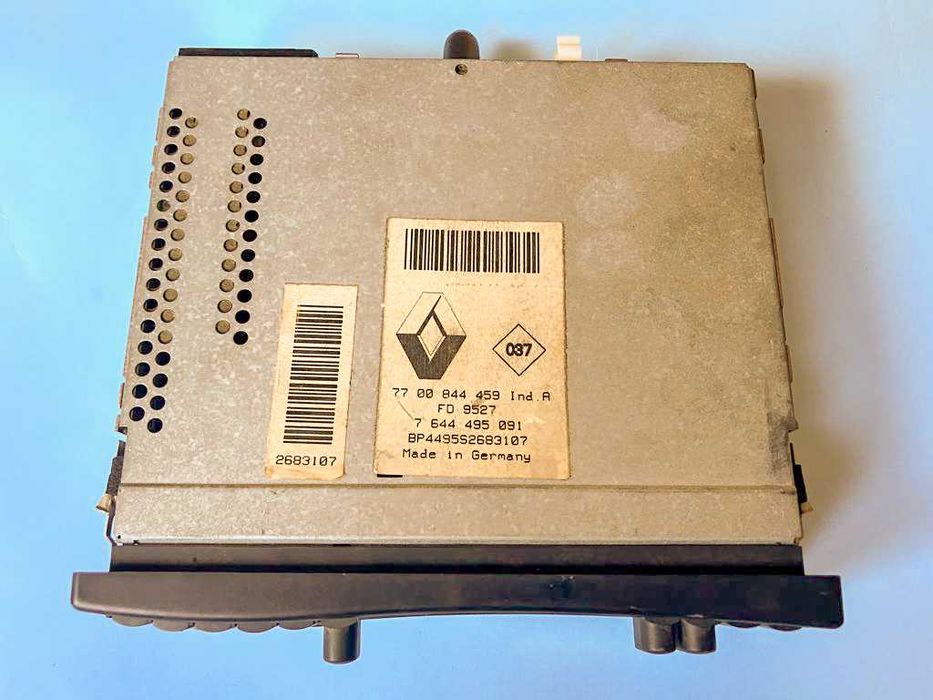 Auto-Rádio Renault Blaupunkt 4x15 RDS