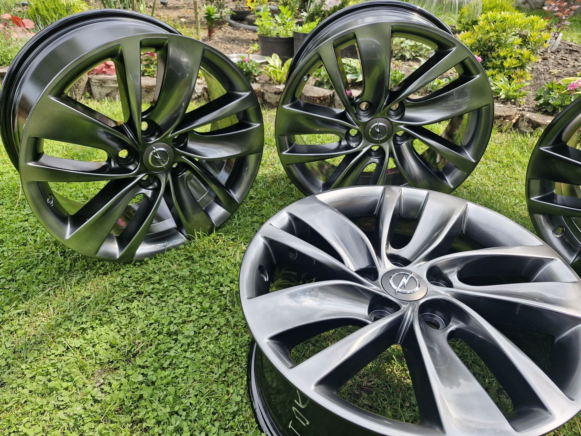 Felgi aluminiowe Oryginalne Opel Insignia 18" 5x120 Chrome Shadow