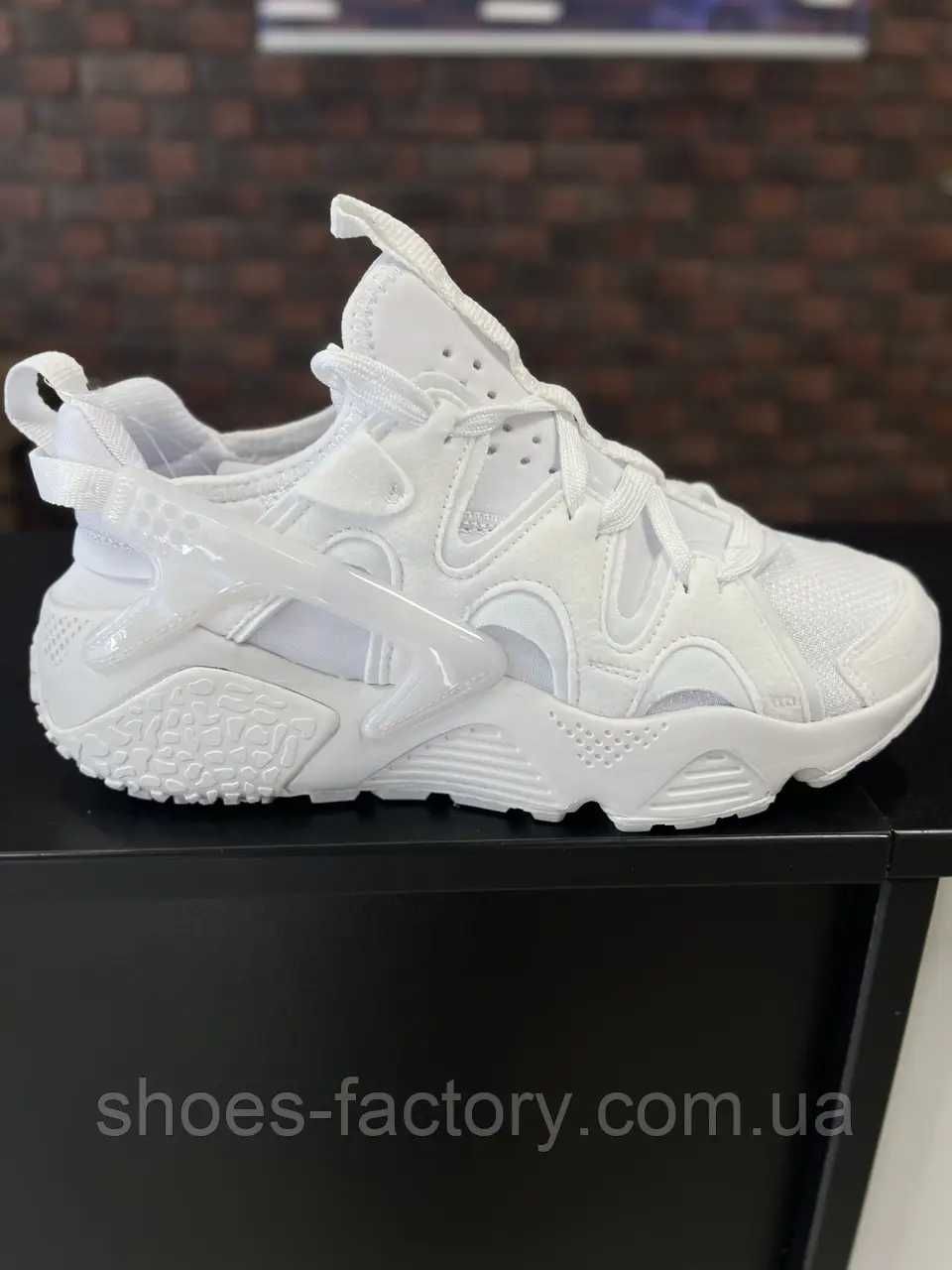 Чоловічі білі кросівки Nike Air Huarache Craft код 8031-106