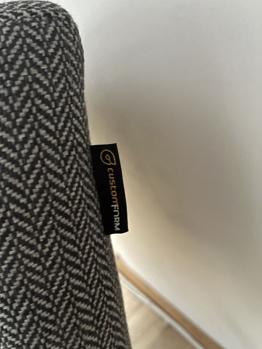 Fotele CustomForm Zero designerskie jak nowe komplet