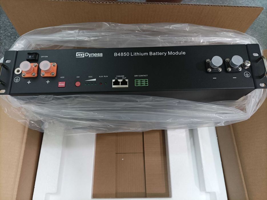 Акумуляторний блок (2,4 кВт/год/48 В) Dyness B4850