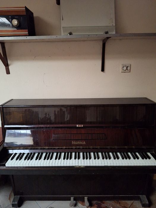 Pianino Legnica  używane