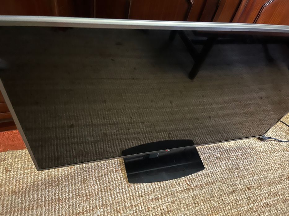 Smart tv LG para reparação ou uso de peças 48 polegadas
