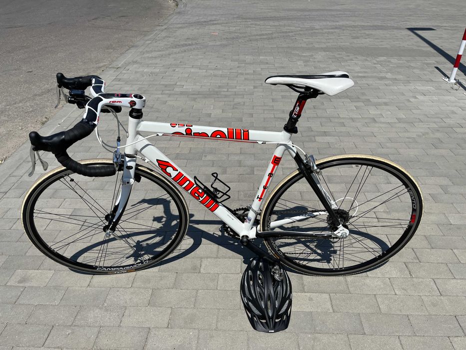 Rower szosowy Cinelli, campagnolo veloce, carbon