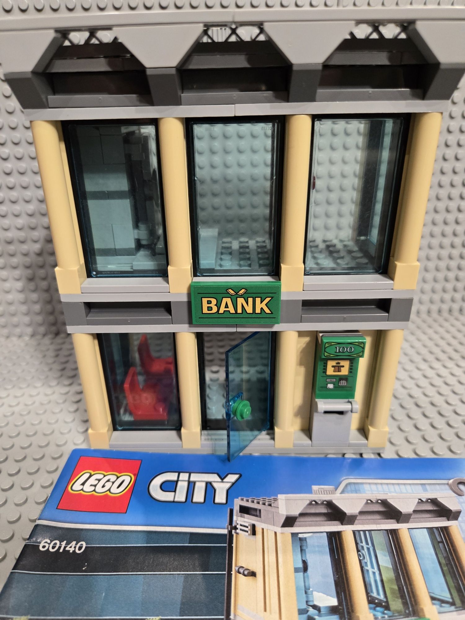 Lego zestaw Bank 60140