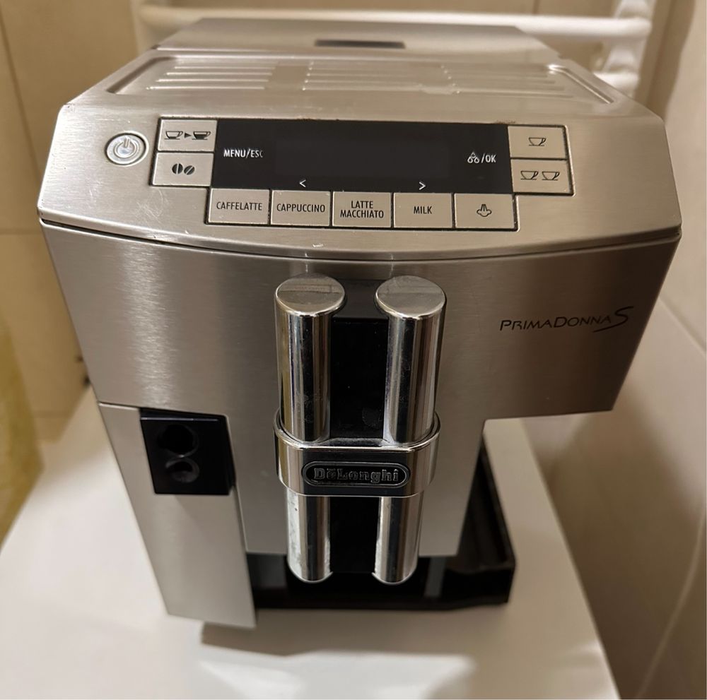 Делонги екран De'Longhi PrimaDonna S~ Elite ECAM 656.55.MS