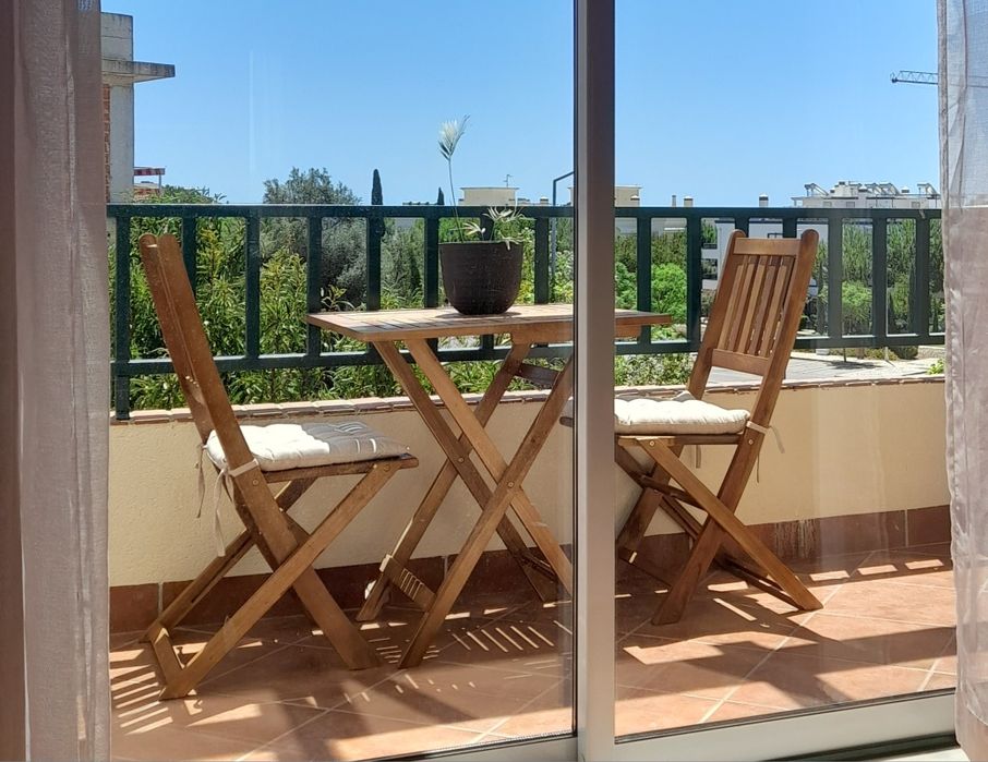 Conjunto Mesa + 2 Cadeiras Jardim, Madeira Acácia