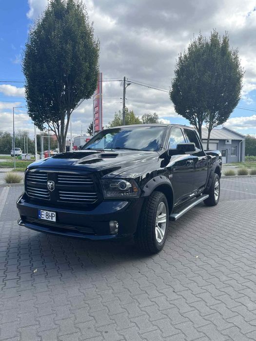 Doge Ram 1500 SPORT 5,7 hemi