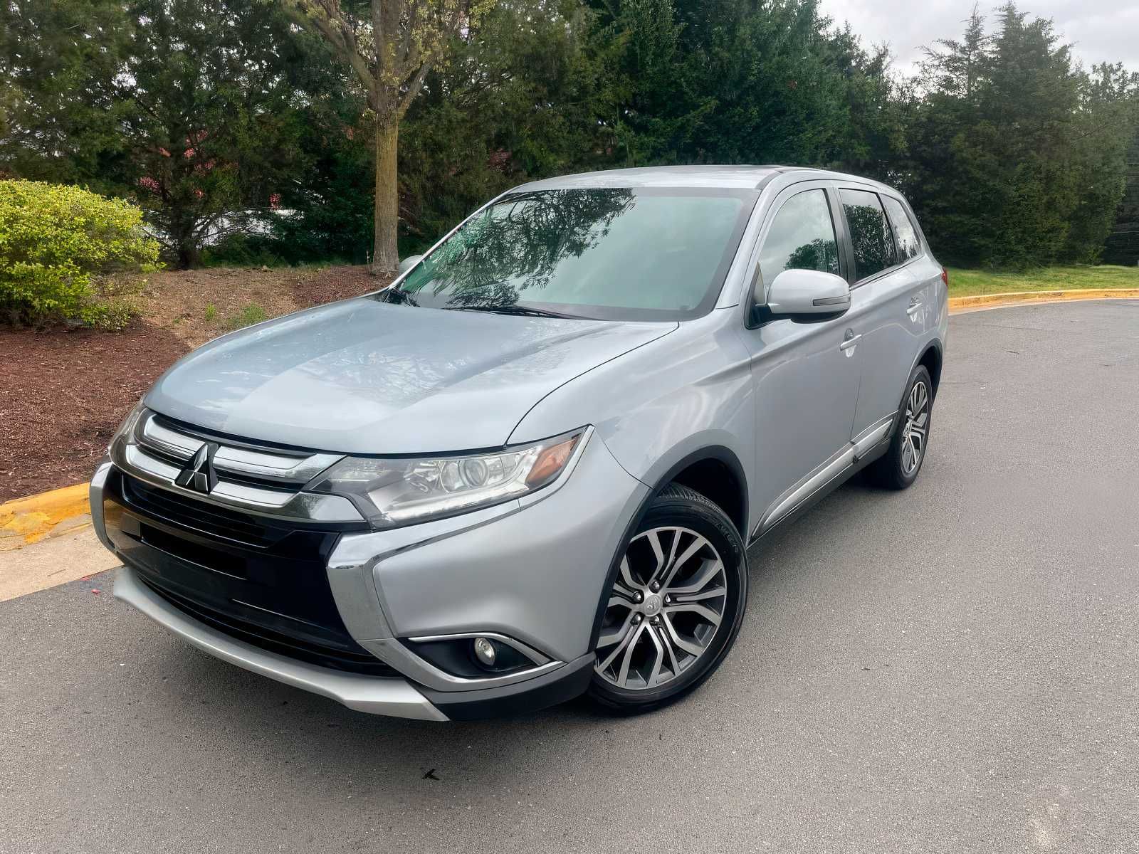 2017 Mitsubishi Outlander SE