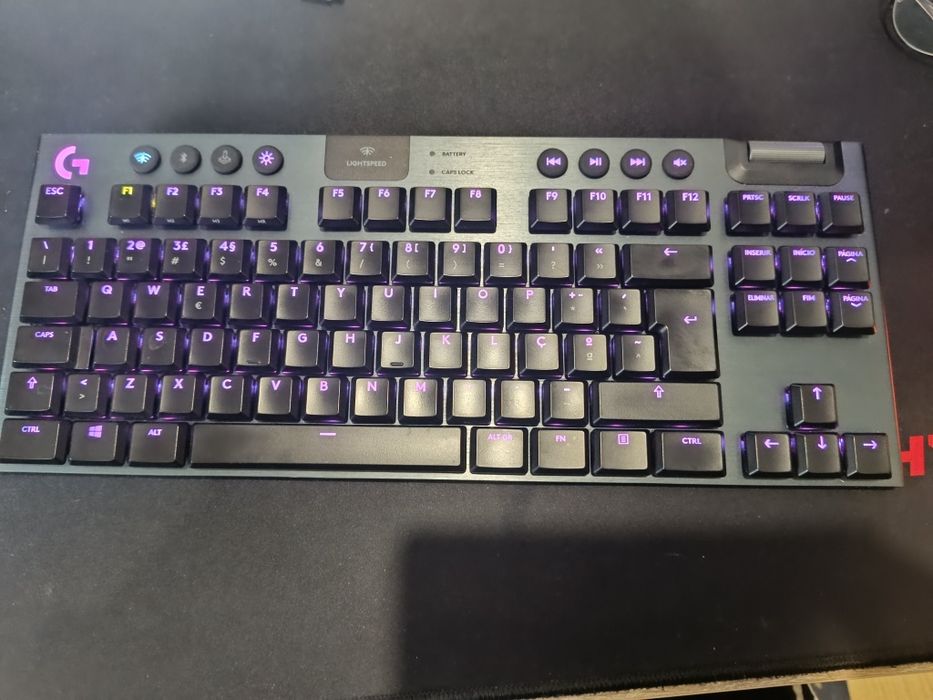 Teclado Logitech G915 TKL