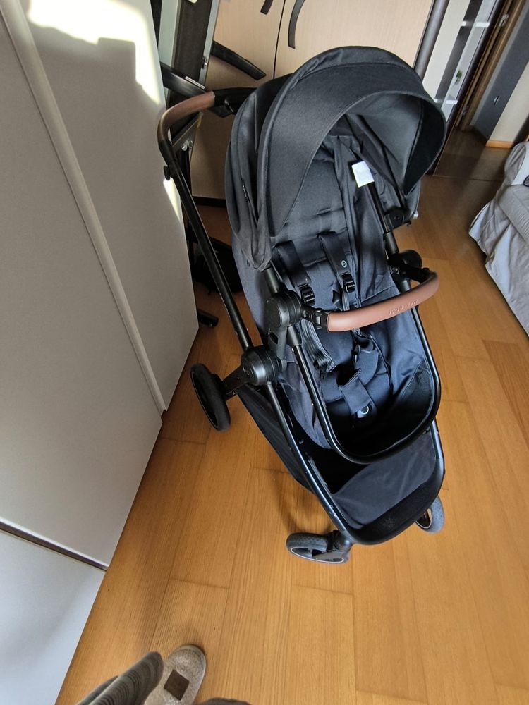 Carrinho de passeio maxi cosi zelia 3