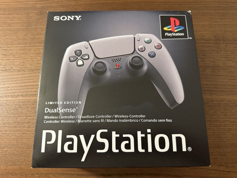 Comando DualSense PlayStation 5 Edição Limitada 30º Aniversário