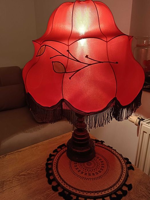 Stara lampa z marmuru i mosiądzu