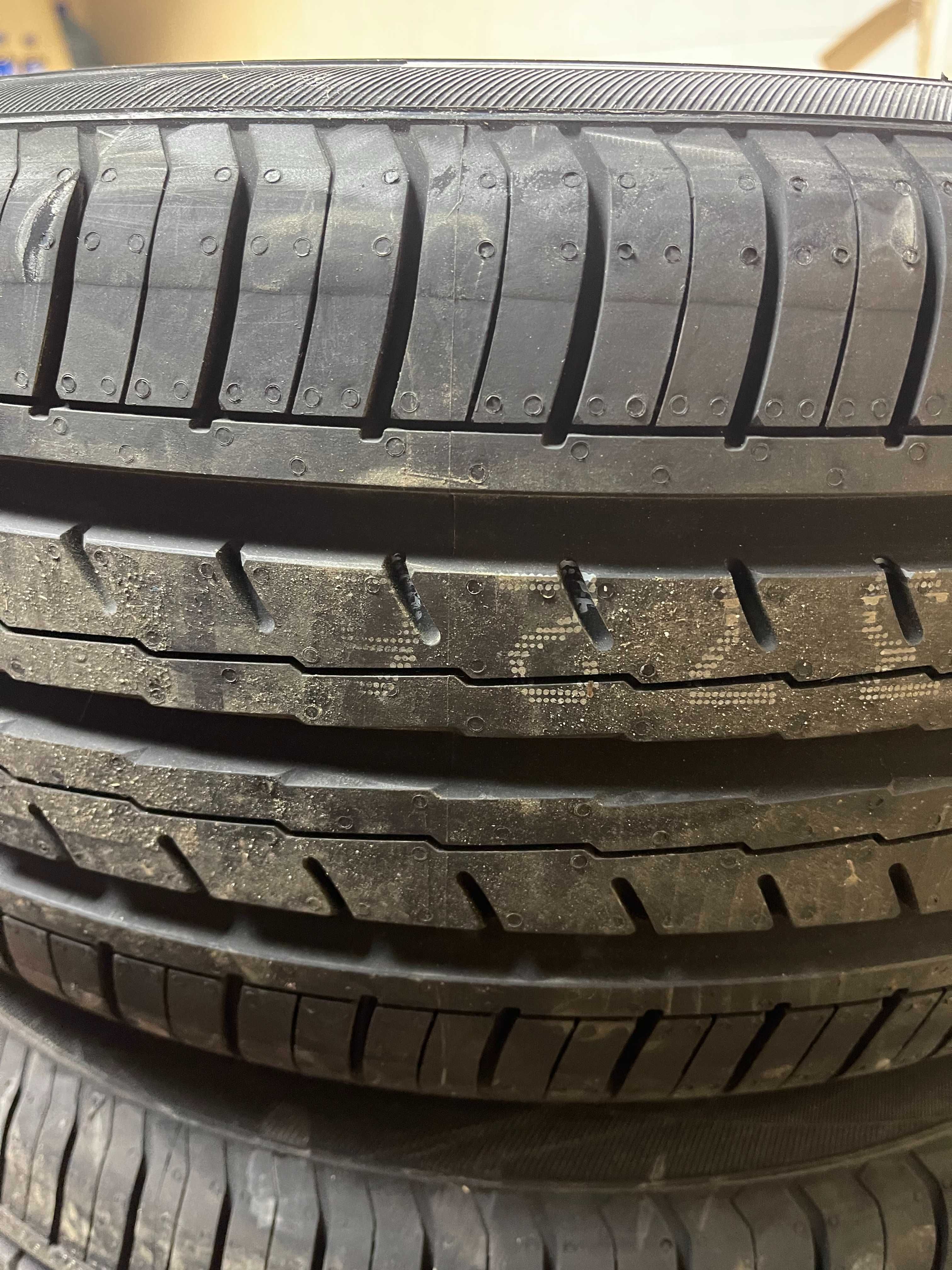 нові шини YOKOHAMA 215/40 R17 87V 2022року випуску