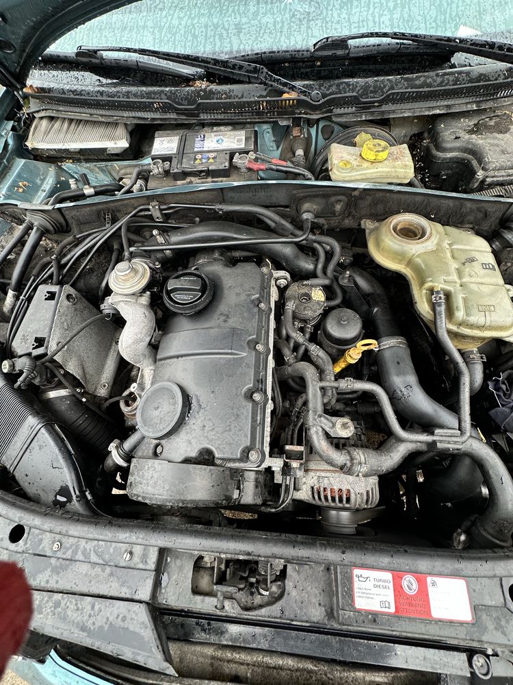 Audi A6C5 wszystkie części AJM A6 C5 Sedan LX6V na części