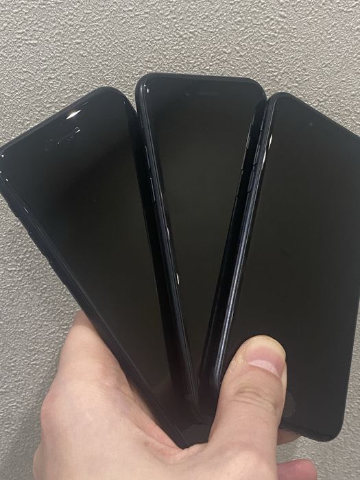 iPhone SE 3rd gen 64GB