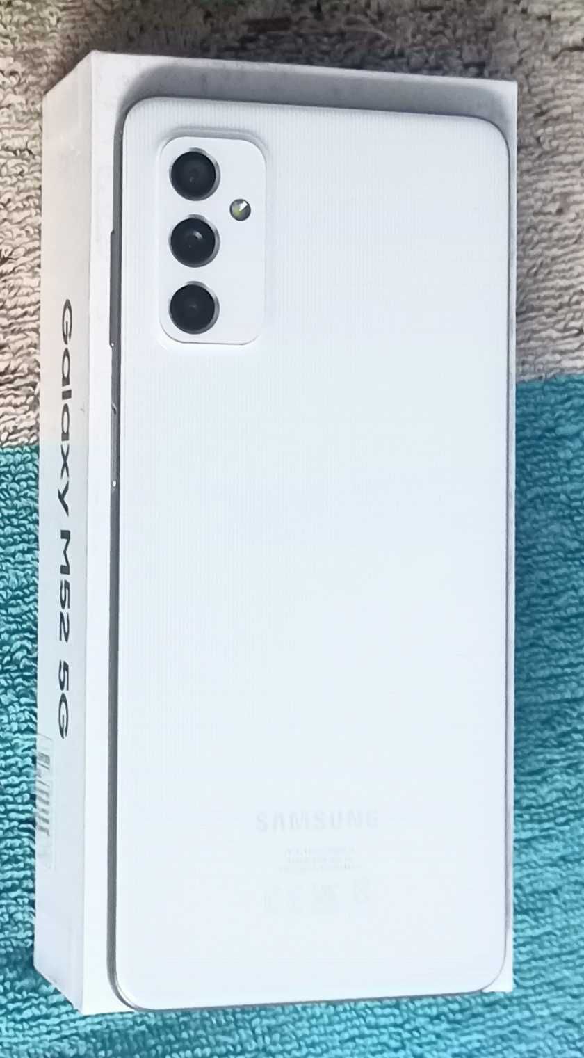 Samsung Galaxy M52 5G 128GB stan bardzo dobry z całym zestawem