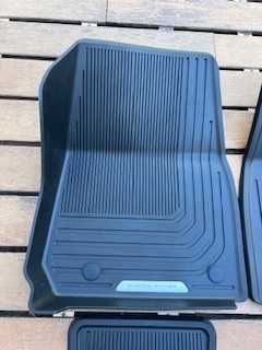 Tapetes Habitaculo+Bagageira Range Rover Sport (Rigorosamente Novos)