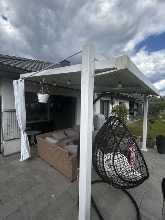 Pergola - zadaszenie tarasu żaluzjowe