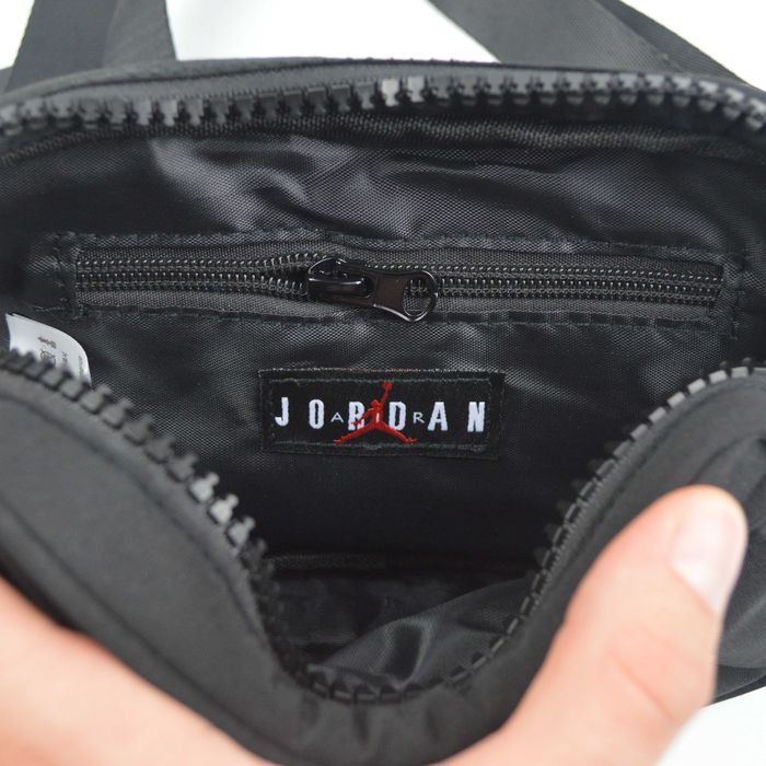 Сумка через плечо nike барсетка jordan бананка джордан месенджер найк
