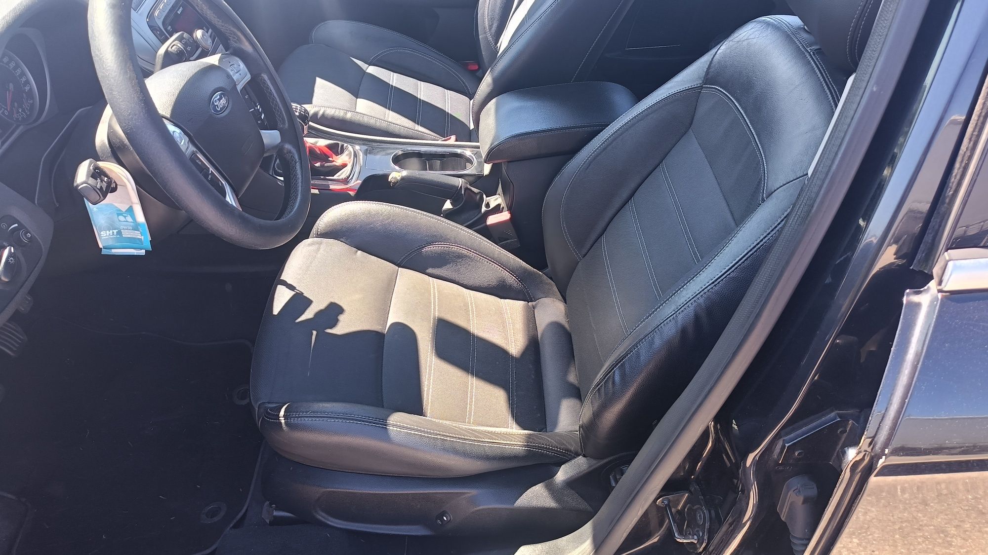 Ford Mondeo 1.8tdci de 2008 confortável e espaçosa ,