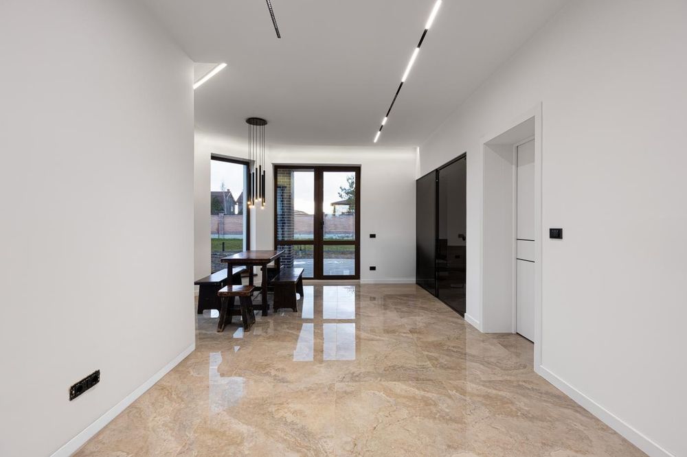 Продаж будинку в Бірках