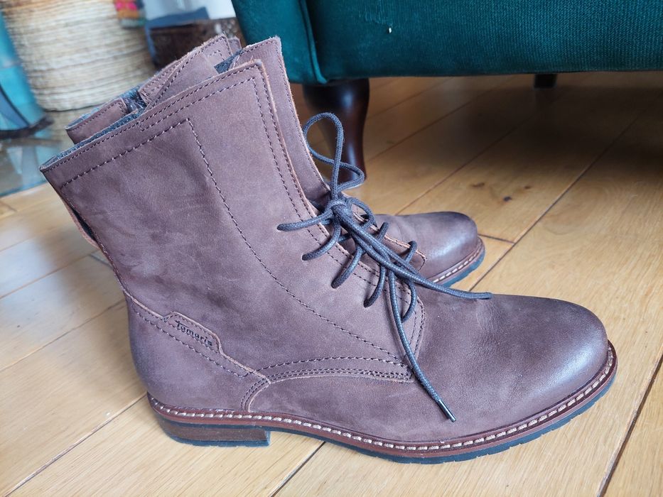 Botki Tamaris skóra naturalna nubuk
Rozmiar 40