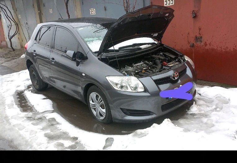 Тойота Аурис. РАЗБОРКА! С 07-12 год