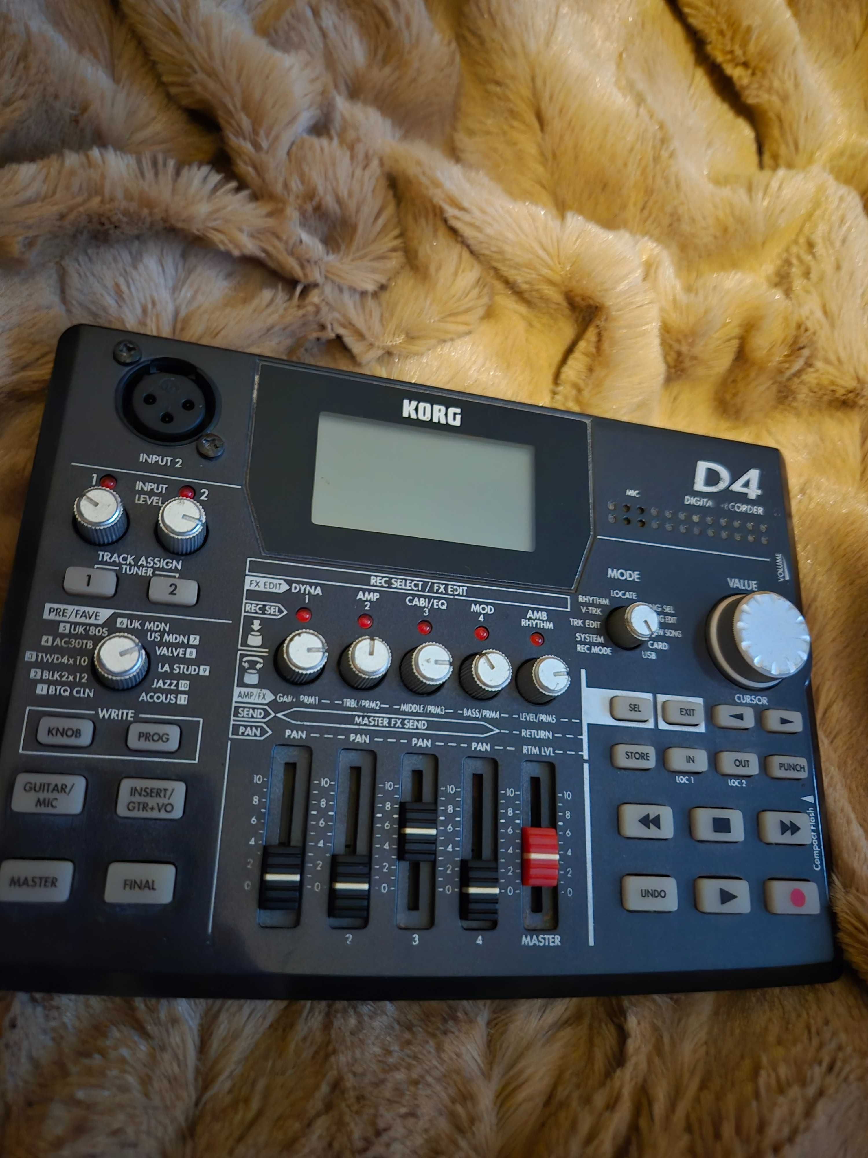 Rejestrator cyfrowy Korg D4, digital recorder