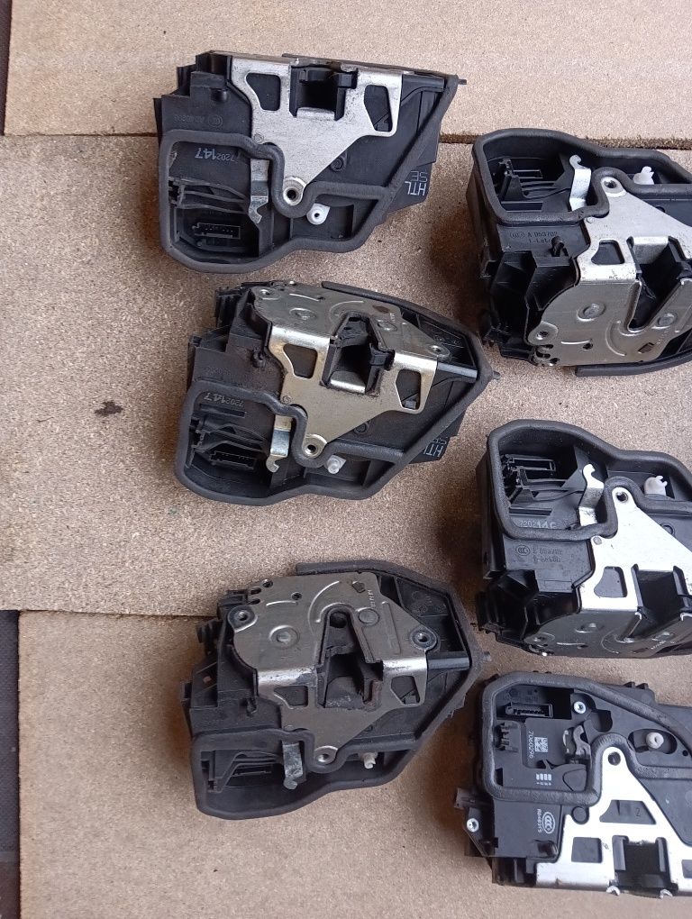 Zamek drzwi prawy lewy przód tył BMW E60 E90 E91 X1 X3 F10 E87 5 7 PIN