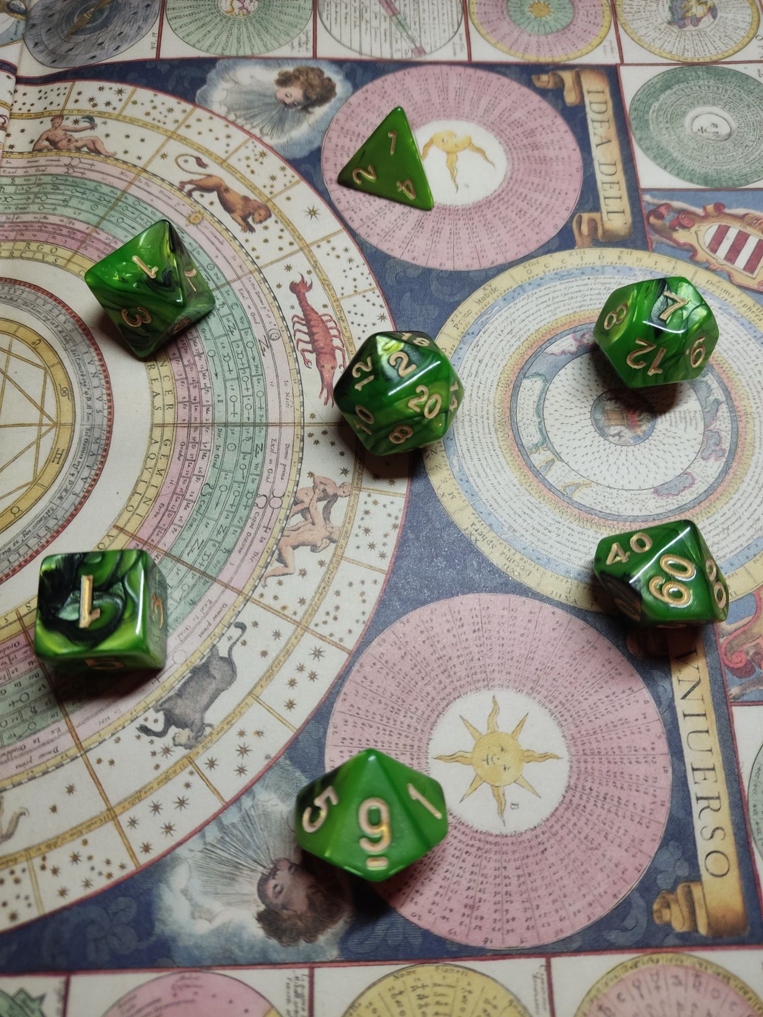 Zestaw kości Perłowe Zielone 7 sztuk RPG DnD D&D