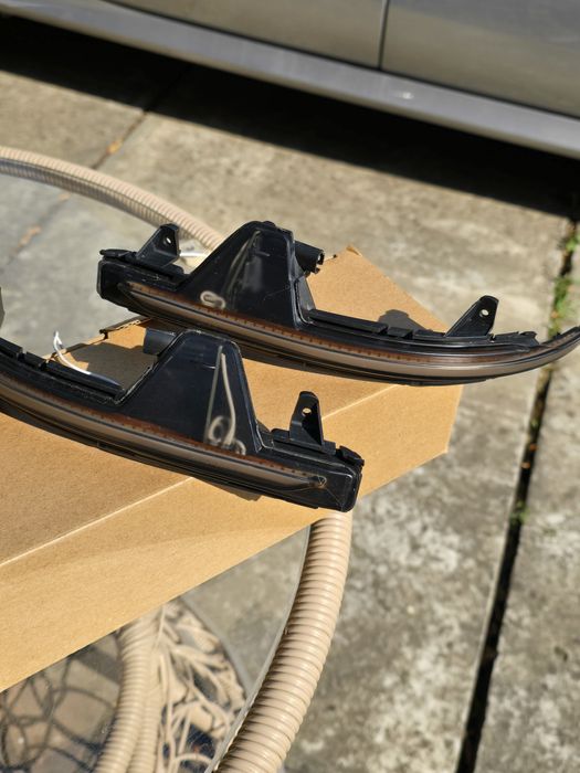 Динамічні поворотники Audi A7 C7