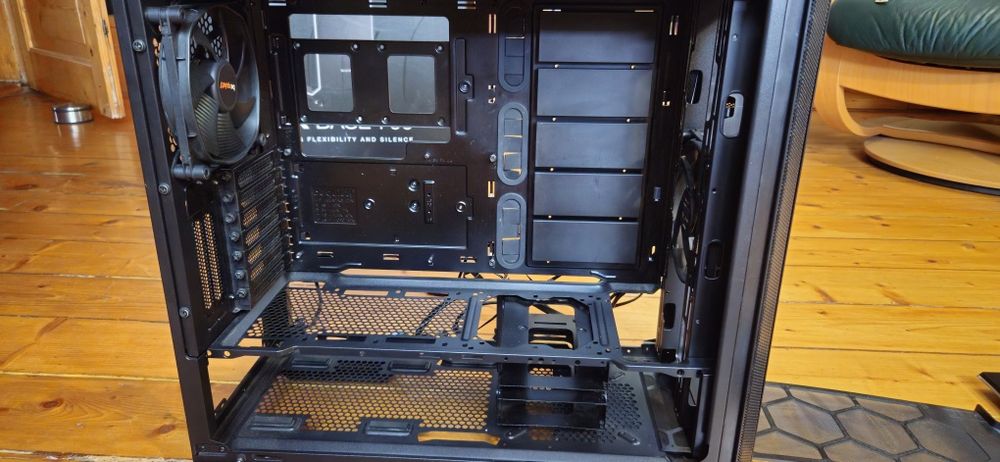 Obudowa Be quiet Dark Base 700