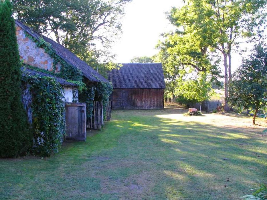 BEZ POŚREDNIKÓW Dom drewniany + kuchnia dzienna na działce 3300m