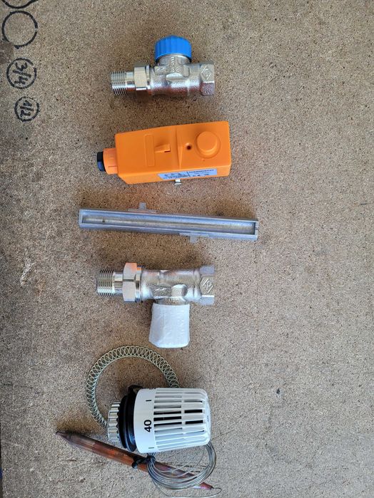 Zestaw do ogrzewania podłogowego IMI HEIMEIER