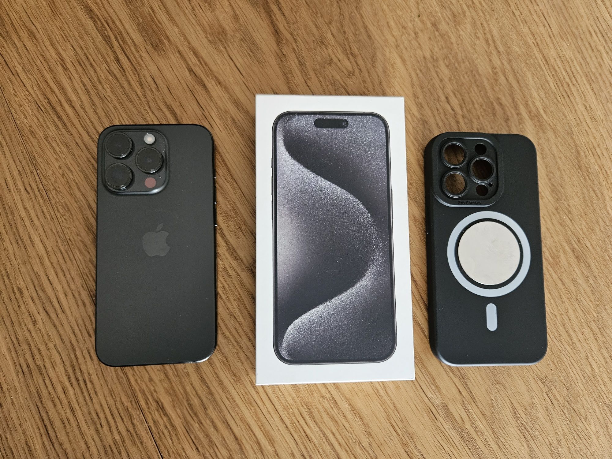 Iphone 15 pro 256 black titanium neverlock