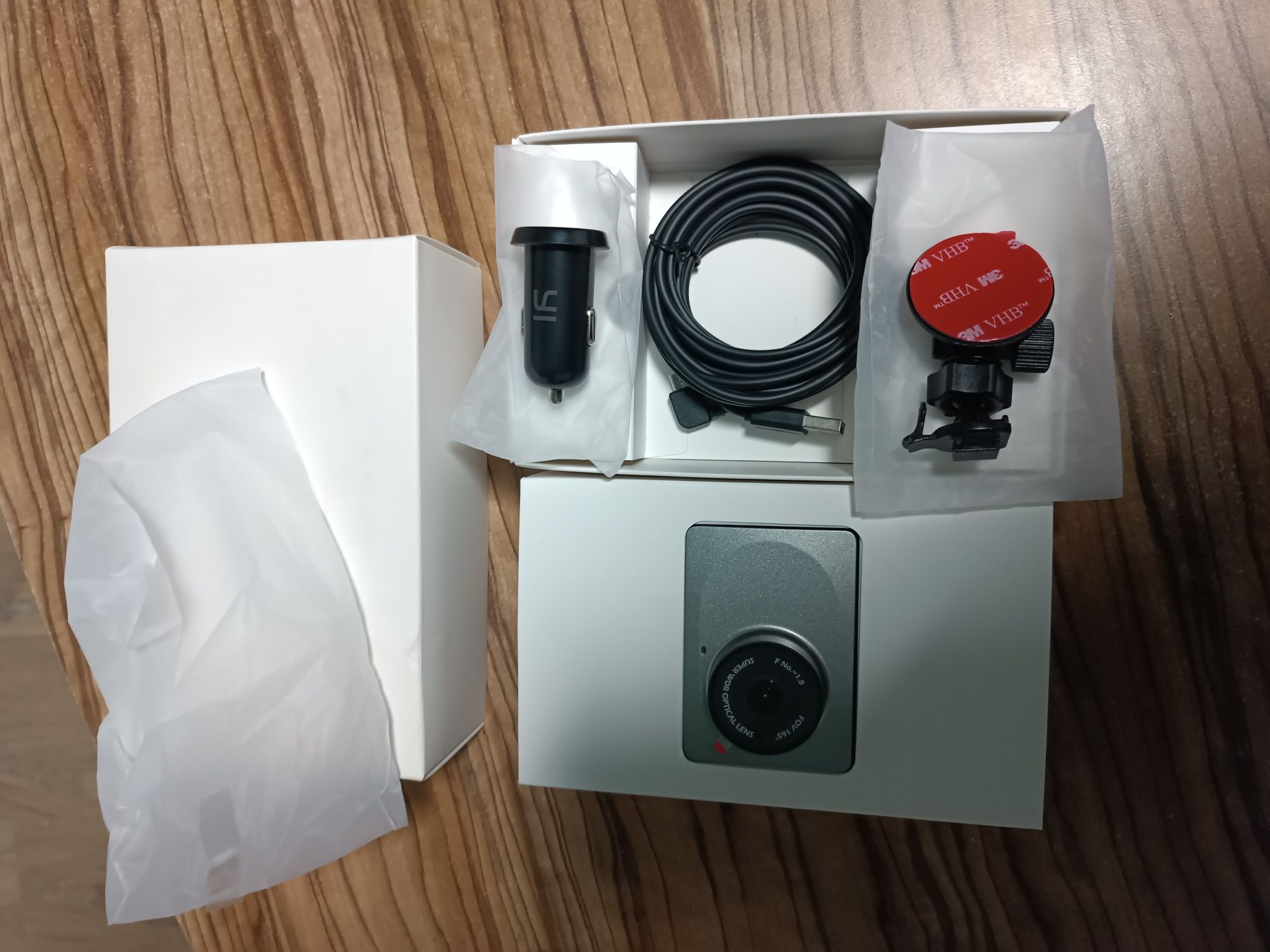 Авторегистратор YI Smart Dash Camera